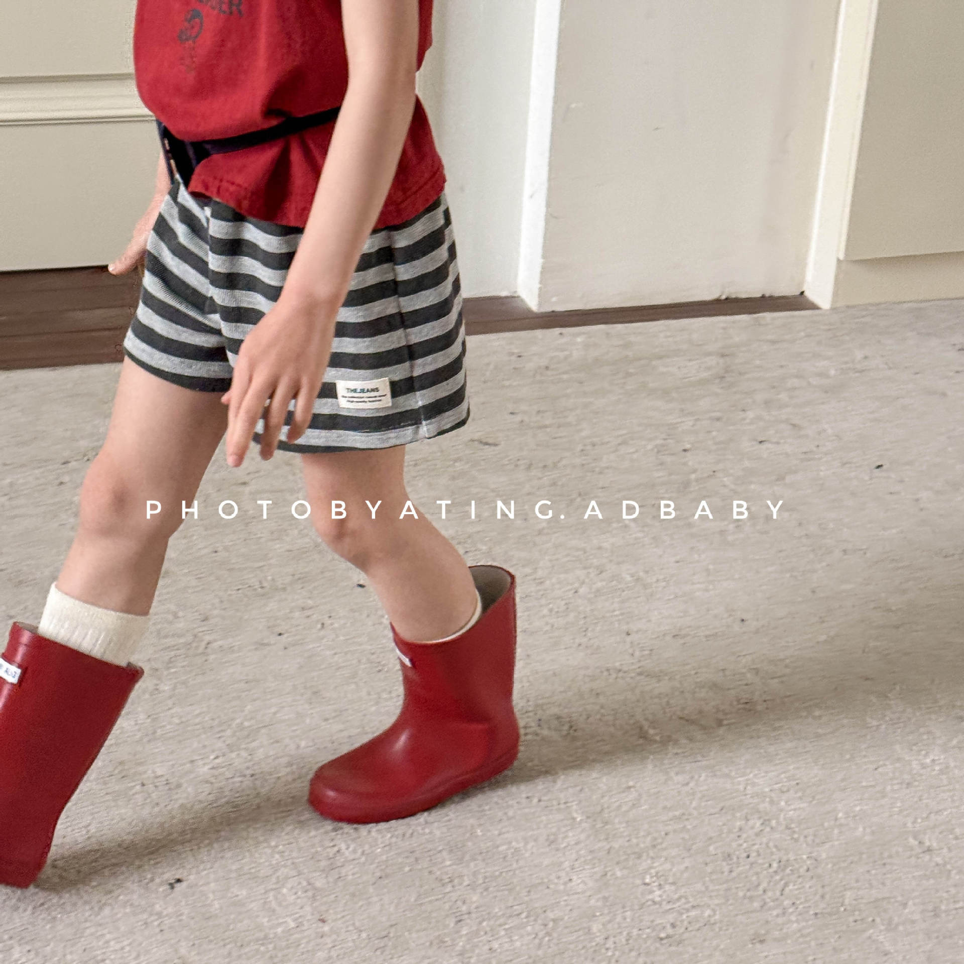 Kids Shorts with Label Childre - đánh giá và giá Summer Clothing Label